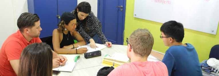 Professor de Português para Estrangeiros - RJ